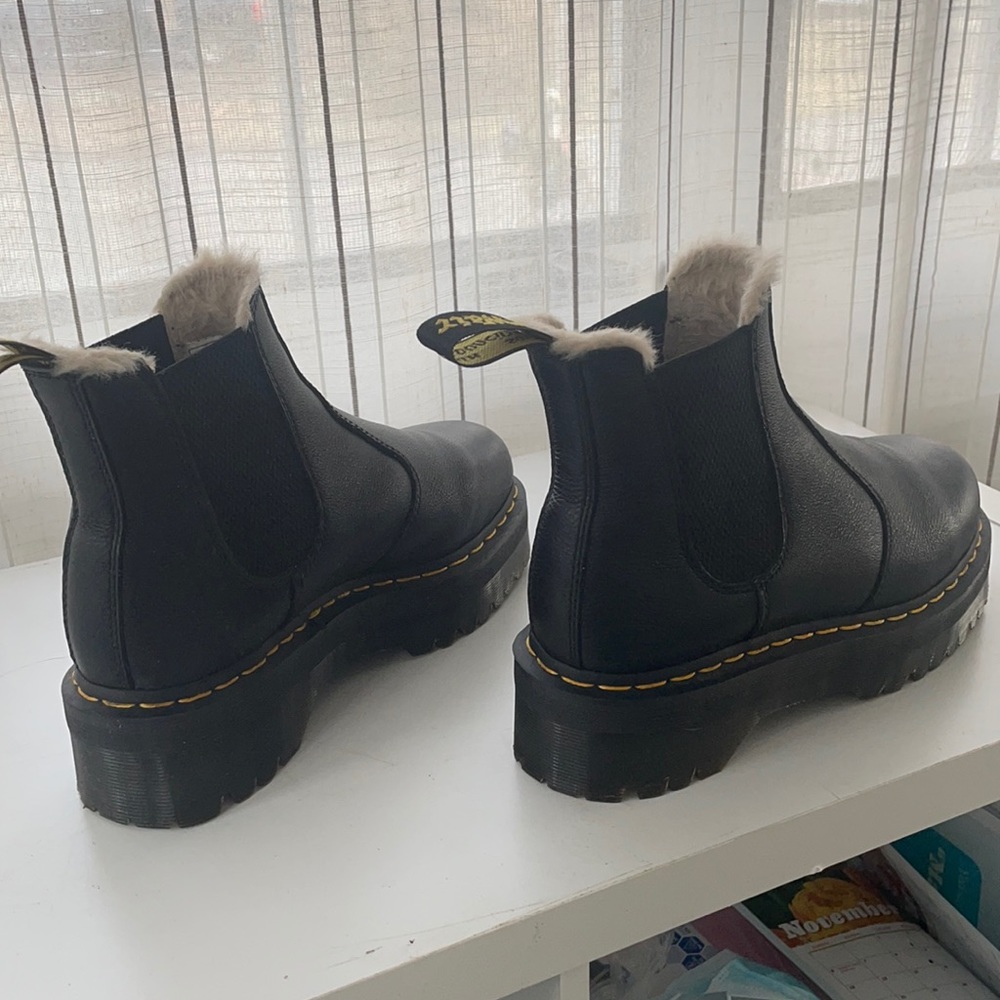 Dr. Marten 2976 Quad with Fur women’s size 8